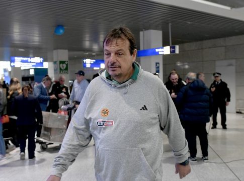 Aταμάν: «Για εμάς απομένουν πέντε παιχνίδια και όλα είναι σαν τελικοί»