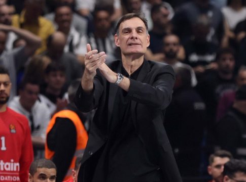 Τρελάθηκε ο Μπαρτζώκας: 7-0 βολές σε  43΄΄η Παρτιζάν με τη λήξη του πρώτου μέρους – Αίσχη από τους γκρι