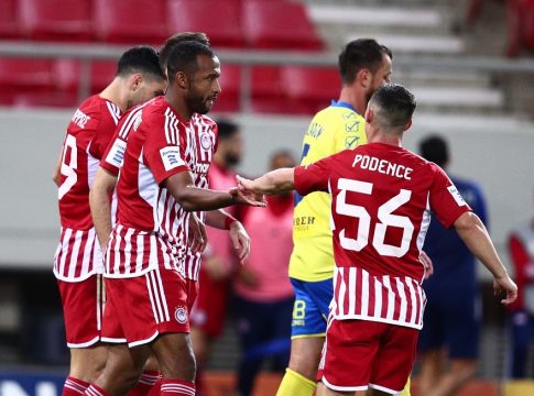 Οι… σερβιτόροι του Ελ Κααμπί: Αυτοί έχουν φέρει τον Μαροκινό στην πρώτη θέση του πίνακα των σκόρερ της Superleague (vids)