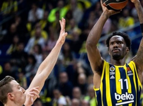 Φενέρμπαχτσε – Άλμπα 103-68: Ο… 50άρης Χέις-Ντέιβις έγραψε Ιστορία στη Euroleague
