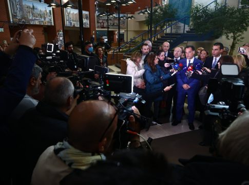 Αντιδράσεις για τις δηλώσεις Γεωργιάδη – «Δεν αξίζει σε κανέναν να υποφέρει αβοήθητος»