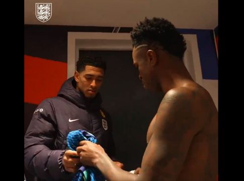 Η επική ατάκα του Μπέλιγχαμ προς τον Βινίσιους: «Δεν θέλω τη φανέλα σου» (vid)