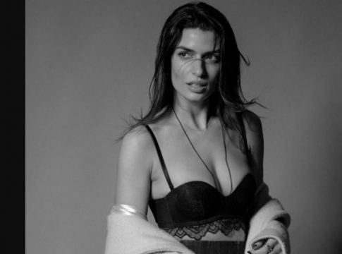 Τόνια Σωτηροπούλου: «Μπορώ να υιοθετήσω 35 κουνέλια και να μην κάνω ποτέ παιδιά»