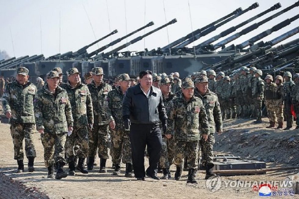 Κιμ Γιονγκ Ουν: Στο τιμόνι του «πιο ισχυρού» τανκ στον κόσμο – Ετοιμάζει πόλεμο στη Νότια Κορέα;