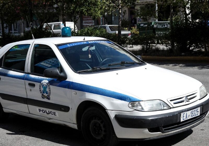 Ημαθία: Παρίσταναν τους αστυνομικούς και έκλεψαν 5.000 ευρώ από 83χρονη