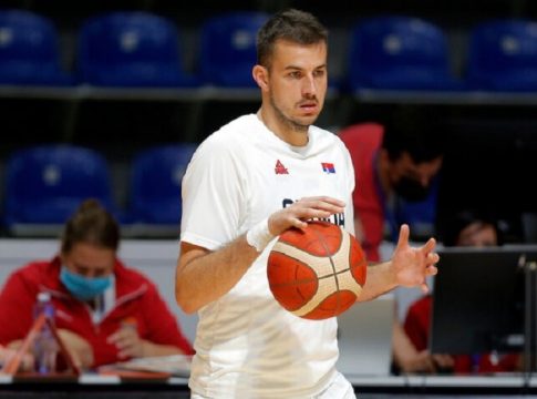 Ανακοίνωσε την αποχώρησή του από την ενεργό δράση ο Μπιέλιτσα (vid)