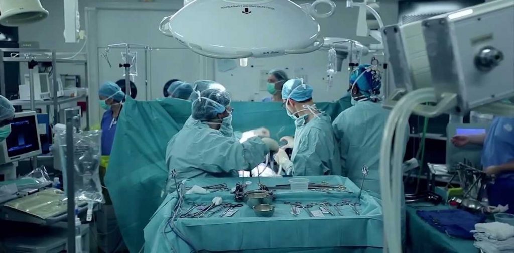 Χωρίς έγκριση τα «δωρεάν» απογευματινά χειρουργεία από το Ταμείο Ανάκαμψης