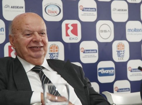 Και όμως: Επιστροφή του Βασιλακόπουλου στην ΕΟΚ- Γίνεται επίτιμος πρόεδρος της Ομοσπονδίας