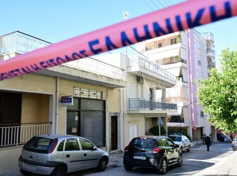 Ηλιούπολη: Βρέθηκε αποτύπωμα του 36χρονου γιου στην καραμπίνα