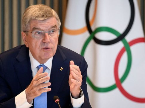 Παρίσι 2024: Η Ρωσία κατηγορεί τον Μπαχ για «συνωμοσία» για τον αποκλεισμό των αθλητών