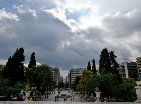 Έρχεται μίνι κακοκαιρία – Σε ποιες περιοχές θα βρέξει