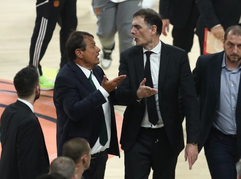 Τι είπε ο Αταμάν για το περιστατικό με τον Μπαρτζώκα μετά το τέλος του ντέρμπι