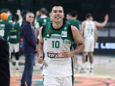 8 Ιουλίου-15 Απριλίου: τόσο διάστημα περίμενε ο Σλούκας…