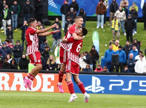 Οι έξαλλοι πανηγυρισμοί των παικτών της Κ19 του Ολυμπιακού μετά την ιστορική πρόκριση στον τελικό (pics, vid)