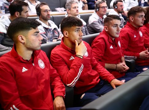 Ο Ολυμπιακός στο σπίτι του Ευρωπαϊκού ποδοσφαίρου (pics, vids)