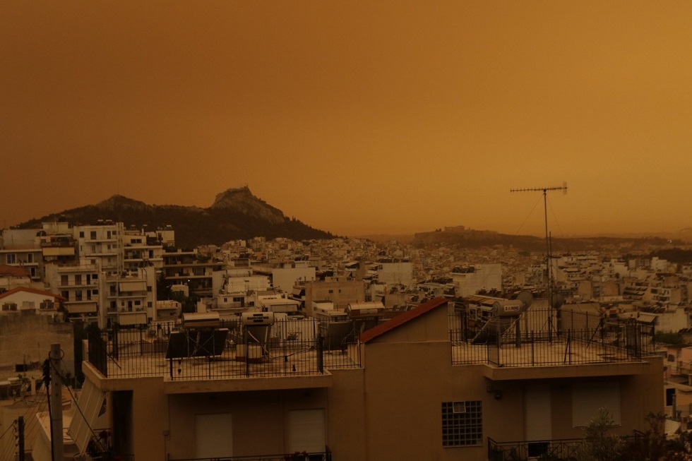 Αφρικανική σκόνη: Προειδοποίηση Σαρηγιάννη – «Νέο επεισόδιο ίσως και πιο έντονο μέχρι τα μέσα Μαΐου»