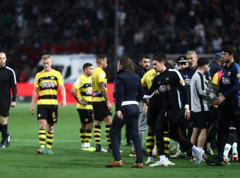 Ολυμπιακός: Εξώδικο σε ΕΠΟ και ποδοσφαιρικό εισαγγελέα για πειθαρχική δίωξη σε Αλμέιδα