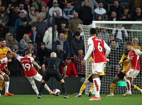 LIVE: Γουλβς – Άρσεναλ