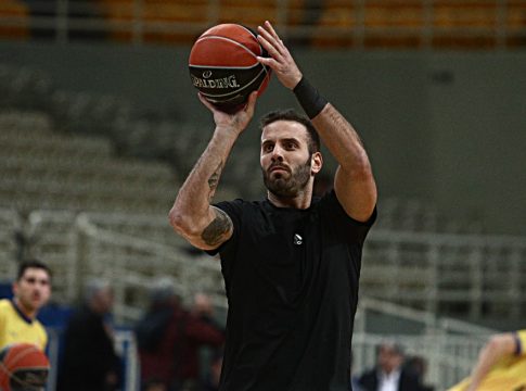 Νίκος Παππάς: «Ελπίζω ο Μητσοτάκης να παίζει καλύτερο μπάσκετ από ό,τι κυβερνάει» (vid)