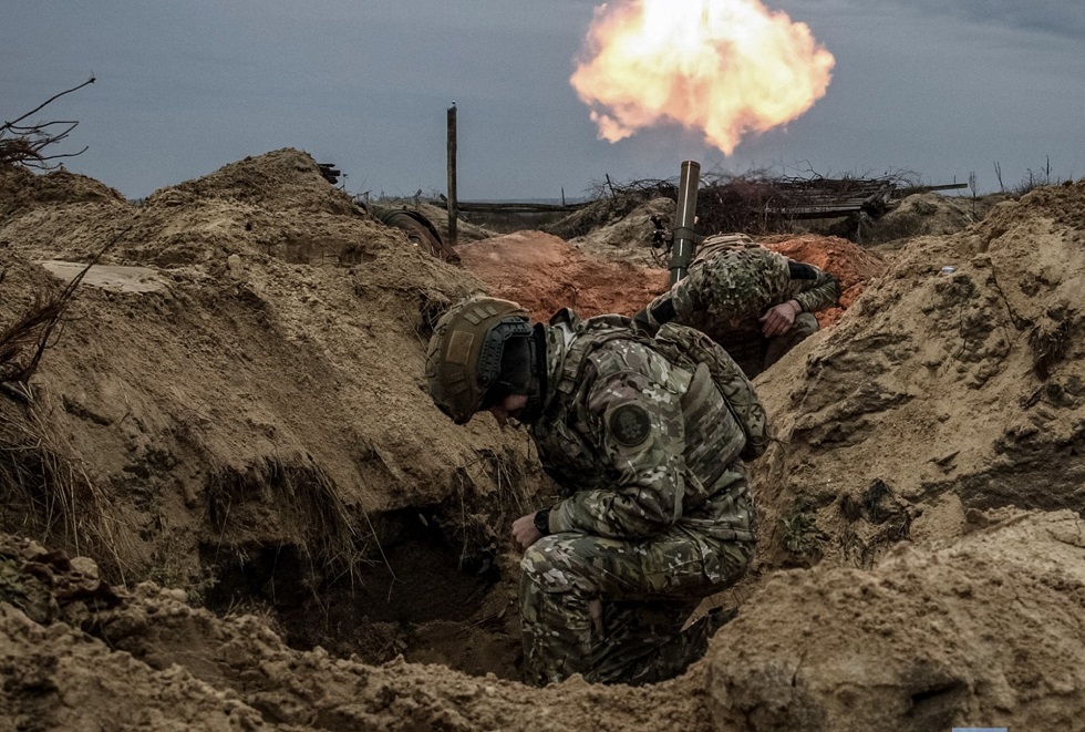Πόλεμος στην Ουκρανία: Οι ρωσικές δυνάμεις υπερτερούν κατά 10 φορές – «Δώστε μας όπλα» καλεί ο Ζελένσκι