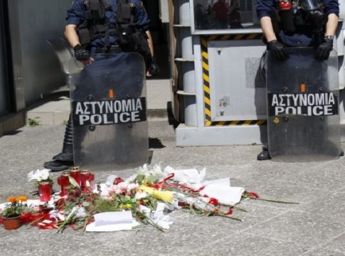 Παγκόσμιο σοκ για το «το περιπολικό δεν είναι ταξί»