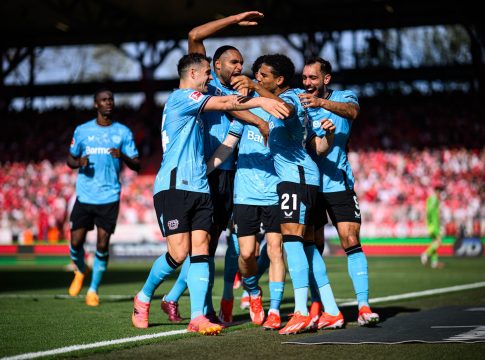 Μια νίκη μακριά από τον τίτλο η Λεβερκούζεν (0-1) – Νέο κάζο για την Μπάγερν (3-2)