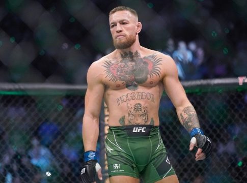 Επιστρέφει στο UFC o MακΓκρέγκορ (pic)