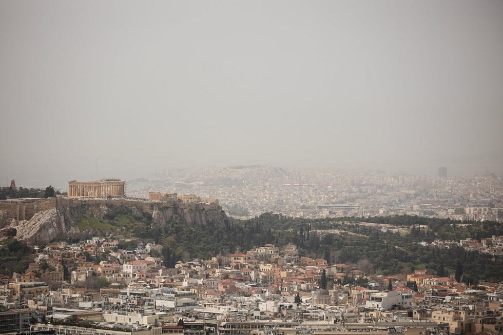 Καιρός: Συνεχίζεται το «κοκτέιλ» αφρικανικής σκόνης και λασπροβροχών – Χάρτες με τις περιοχές που θα επηρεαστούν