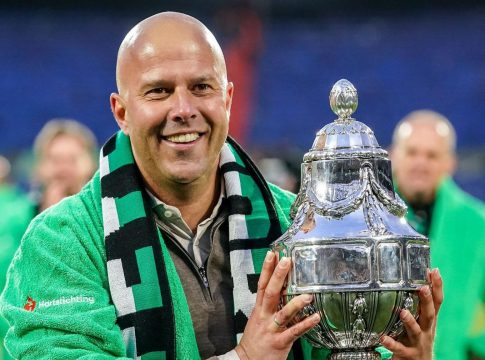 Σλοτ: «Θέλω να γίνω προπονητής της Λίβερπουλ, αισιόδοξος για τη συμφωνία των δύο ομάδων»