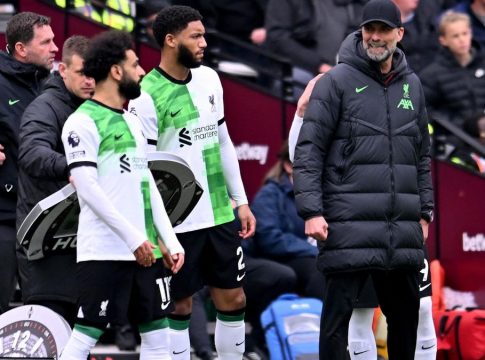 Γιατί πήγαν να πιαστούν στα χέρια Σαλάχ και Κλοπ στο Γουέστ Χαμ – Λίβερπουλ (vid)