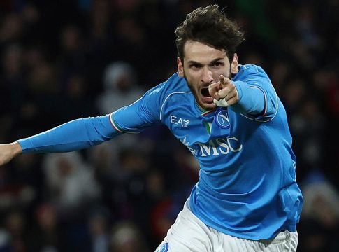 Τα δίνει όλα για Κβαρατσκέλια η Παρί Σεν Ζερμέν