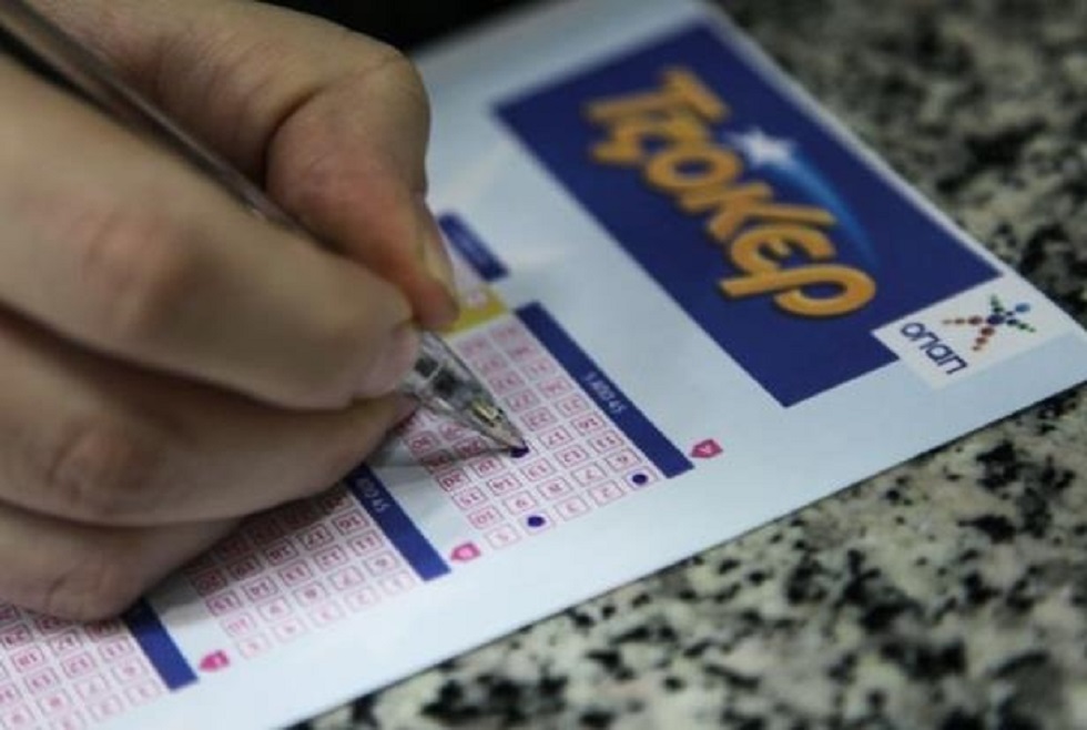 Ερευνα: Ένας στους τρεις Έλληνες παίζουν τυχερά παιχνίδια τουλάχιστον μια φορά την εβδομάδα