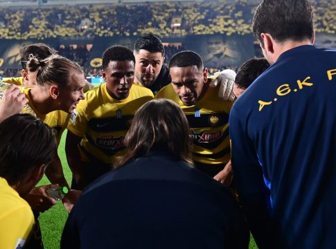 ΑΕΚ: Δεν έχει προβλήματα, αλλά έχει διλήμματα ο Αλμέιδα ενόψει Ολυμπιακού