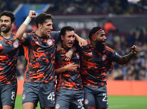 Μπαμ με Έσε στην Αργεντινή: Ο Μασεράνο του προσφέρει το εθνόσημο