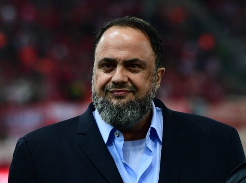 Ολυμπιακός: Δίπλα στην ομάδα ο Βαγγέλης Μαρινάκης (vid)