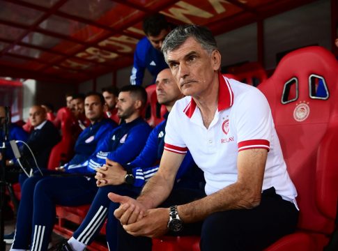 Αποστολή στη Φλωρεντία ο Ολυμπιακός – Ποιος πήγε, τι «δώρο» έκανε ο Μεντιλίμπαρ