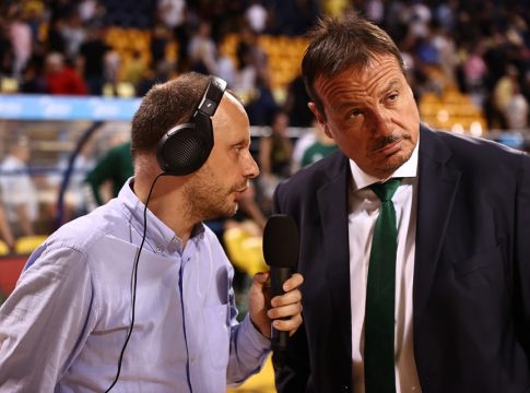 Αταμάν: «Την νέα σεζόν θα πάρει περισσότερες ευκαιρίες ο Σαμοντούροφ»