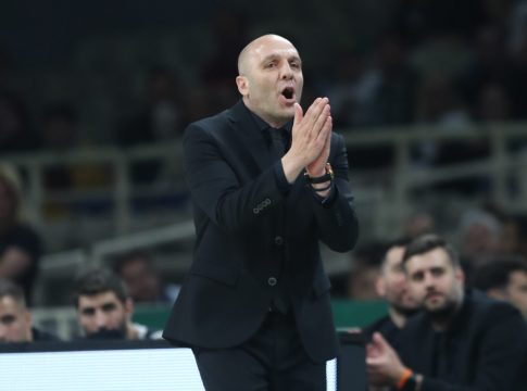 Νεραντζάκης: «Όλα τα παιδιά έδωσαν και την ψυχή τους, περιμένουμε τον κόσμο μας στο δεύτερο παιχνίδι»