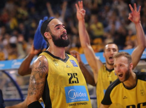 «Λύγισε» στην παράταση τον Προμηθέα και έκανε το 1-1 ο Άρης (89-85,vid)