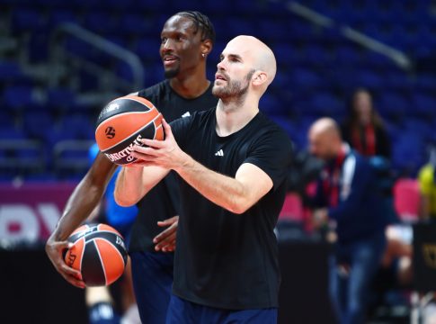 Καλάθης: «Στο Final Four εμπλέκεται και η τύχη – Μικρά πράγματα μπορούν να σε κάνουν να κερδίσεις»