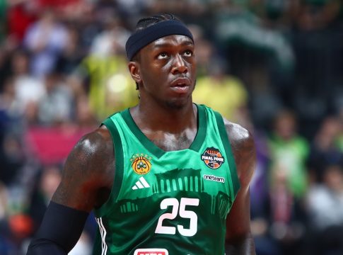 Έβαλε το 7ο αστέρι ο Ναν και δηλώνει έτοιμος για τον τελικό (pic)