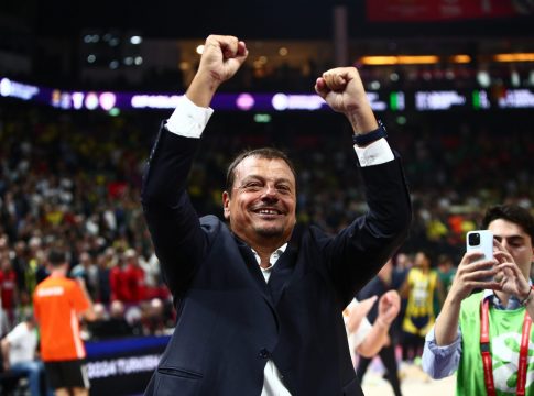 Αταμάν: «Η άμυνα έπαιξε σημαντικό ρόλο στη νίκη μας. Παίξαμε καταπληκτικά»