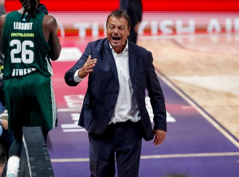 Τρίτη Euroleague και έκτο συνολικά ευρωπαϊκό τρόπαιο για τον Εργκίν Αταμάν