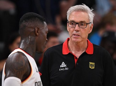 Σρέντερ: «Είναι ντροπή που η ομοσπονδία δεν με ενημέρωσε…»