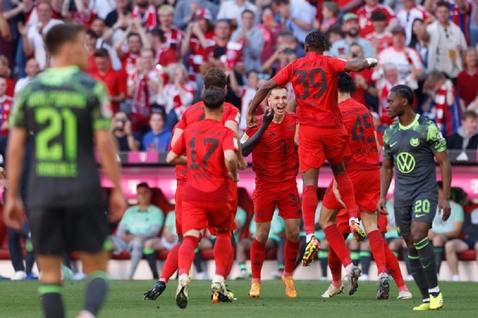 Μπάγερν Μονάχου – Βόλφσμπουργκ 2-0: «Καθάρισε» σε εννέα λεπτά…