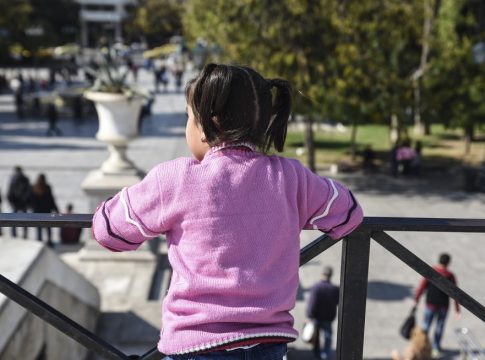 Το «μέγα-πρόβλημα» του δημογραφικού – Τα «κλειδιά» για την αύξηση των γεννήσεων