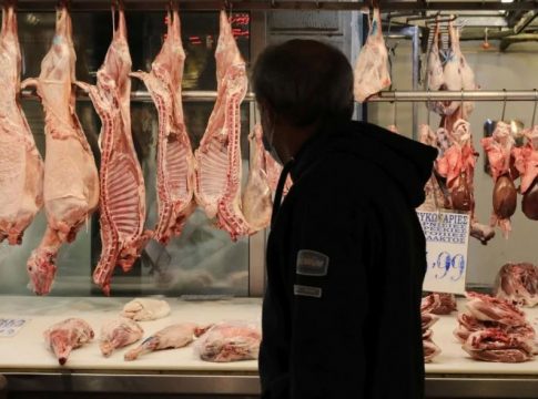 Θεσσαλονίκη: Αρνί και κατσίκι έφτασαν έως και 19,50€ το κιλό στην αγορά Καπάνι
