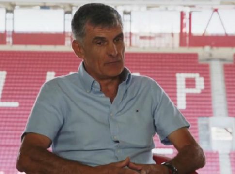 Μεντιλίμπαρ: «Θέλω όλοι γύρω μου να νιώθουν καλά – Αυτό είναι το μυστικό μου» (vid)