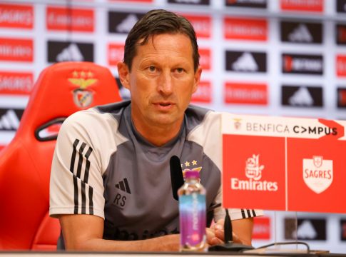 Έριξε άκυρο στην Μπάγερν και ο Σμιτ