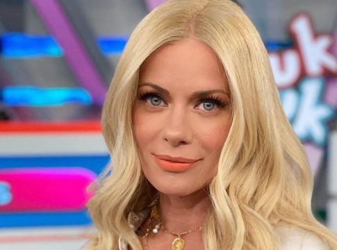 Μελαχρινή καλλονή η Κική Μακρυπούλια: Κυκλοφόρησε φώτο της μάνας της Ζέτας, πιο ωραία κι από την κόρη της στα νιάτα της